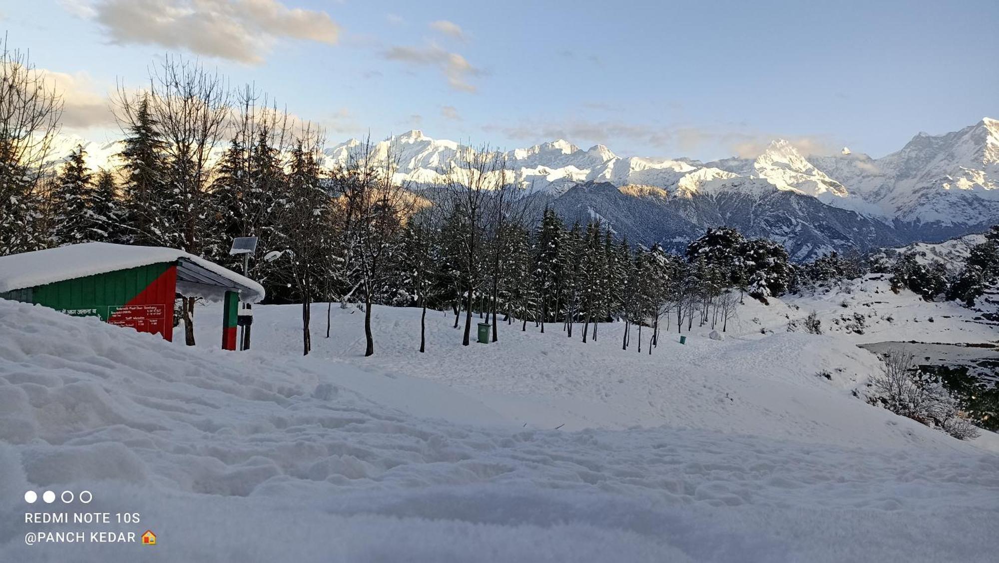 Mayur Homestay Ukhimath Buitenkant foto