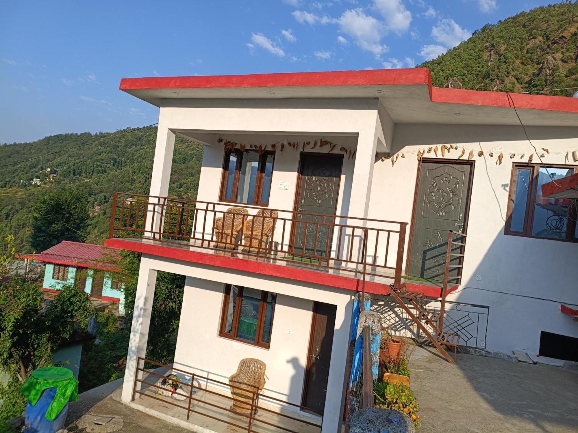 Mayur Homestay Ukhimath Buitenkant foto