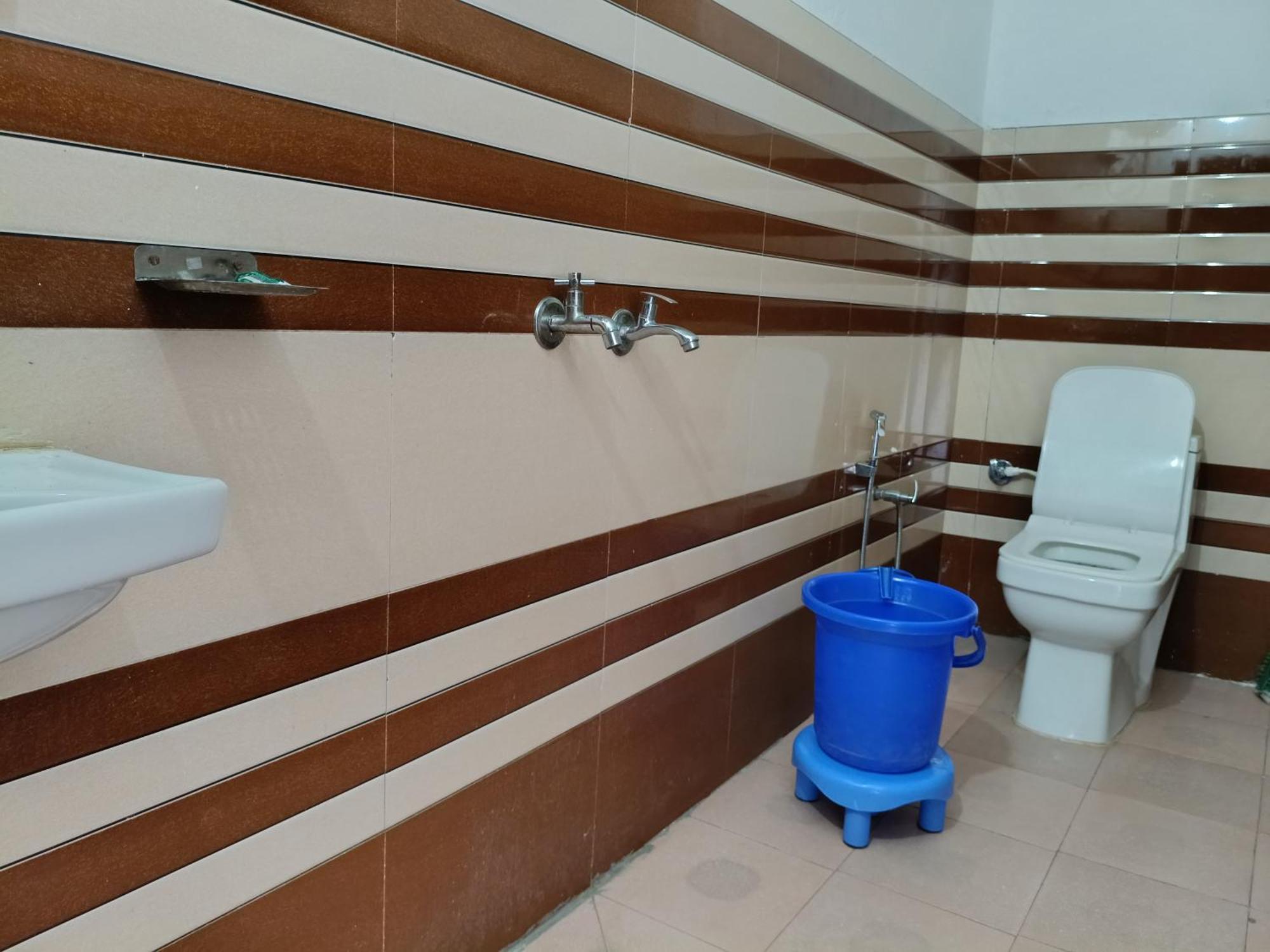 Mayur Homestay Ukhimath Buitenkant foto