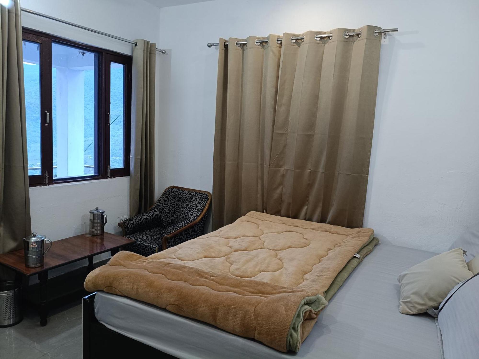 Mayur Homestay Ukhimath Buitenkant foto